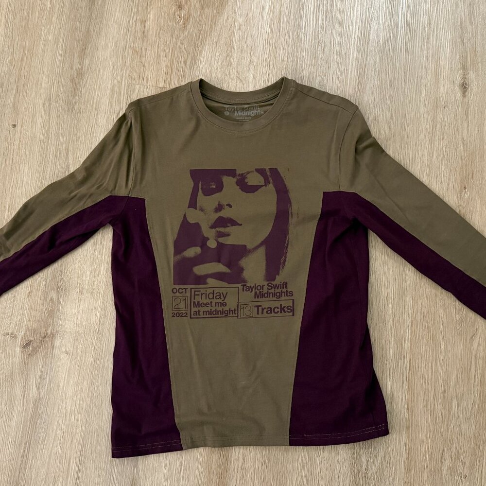 Taylor Swift Midnights Colorblocked Long Sleeve - Small